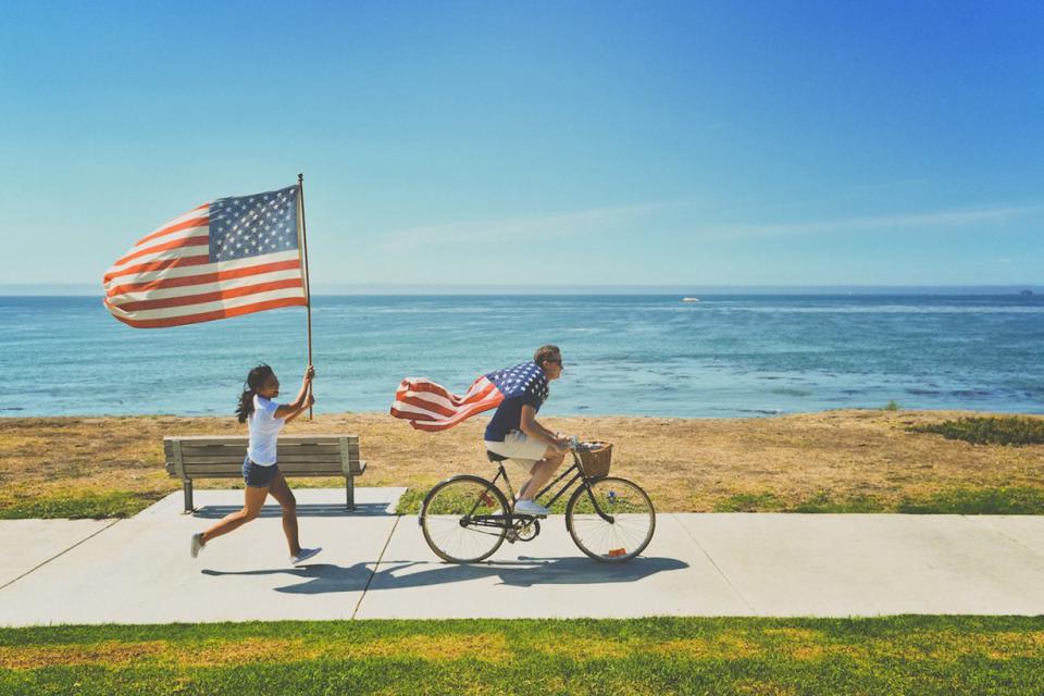 People with USA flag