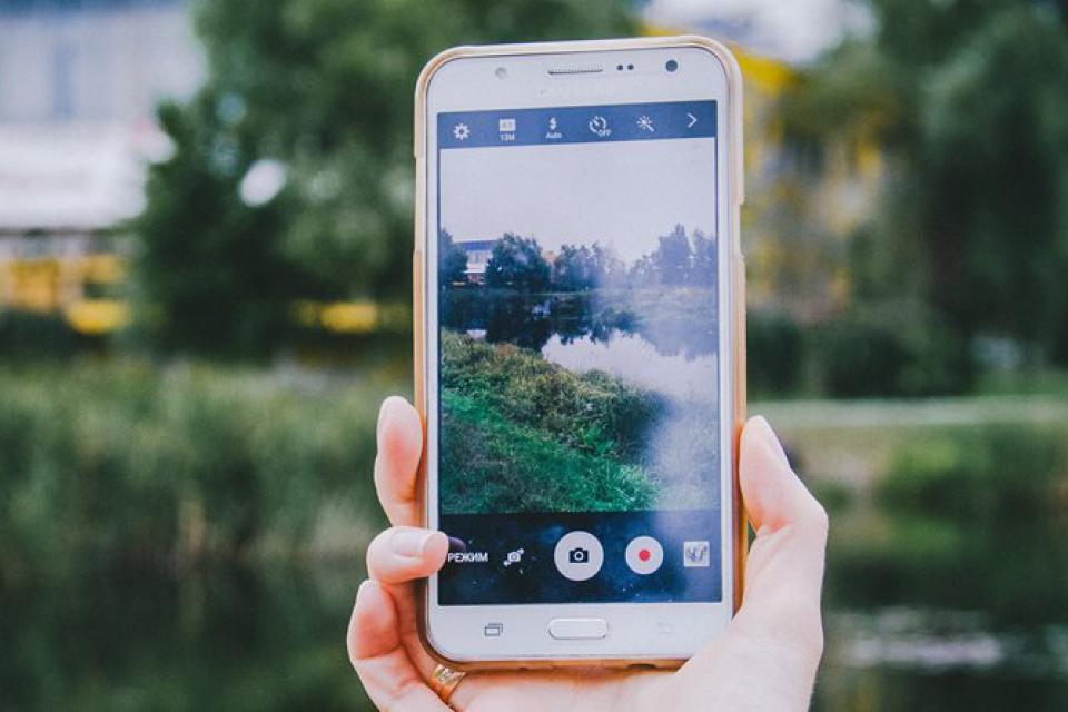 mobile image